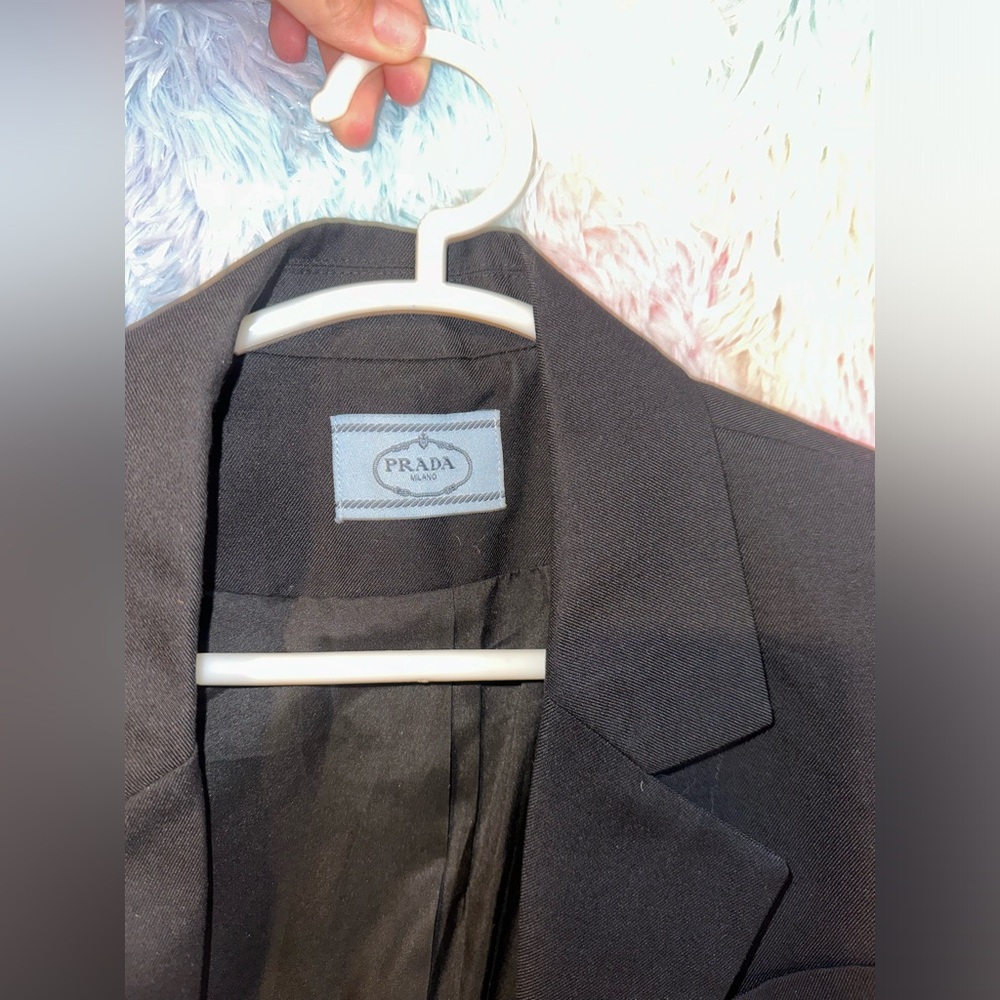 Prada jacket - Picture 4 of 6